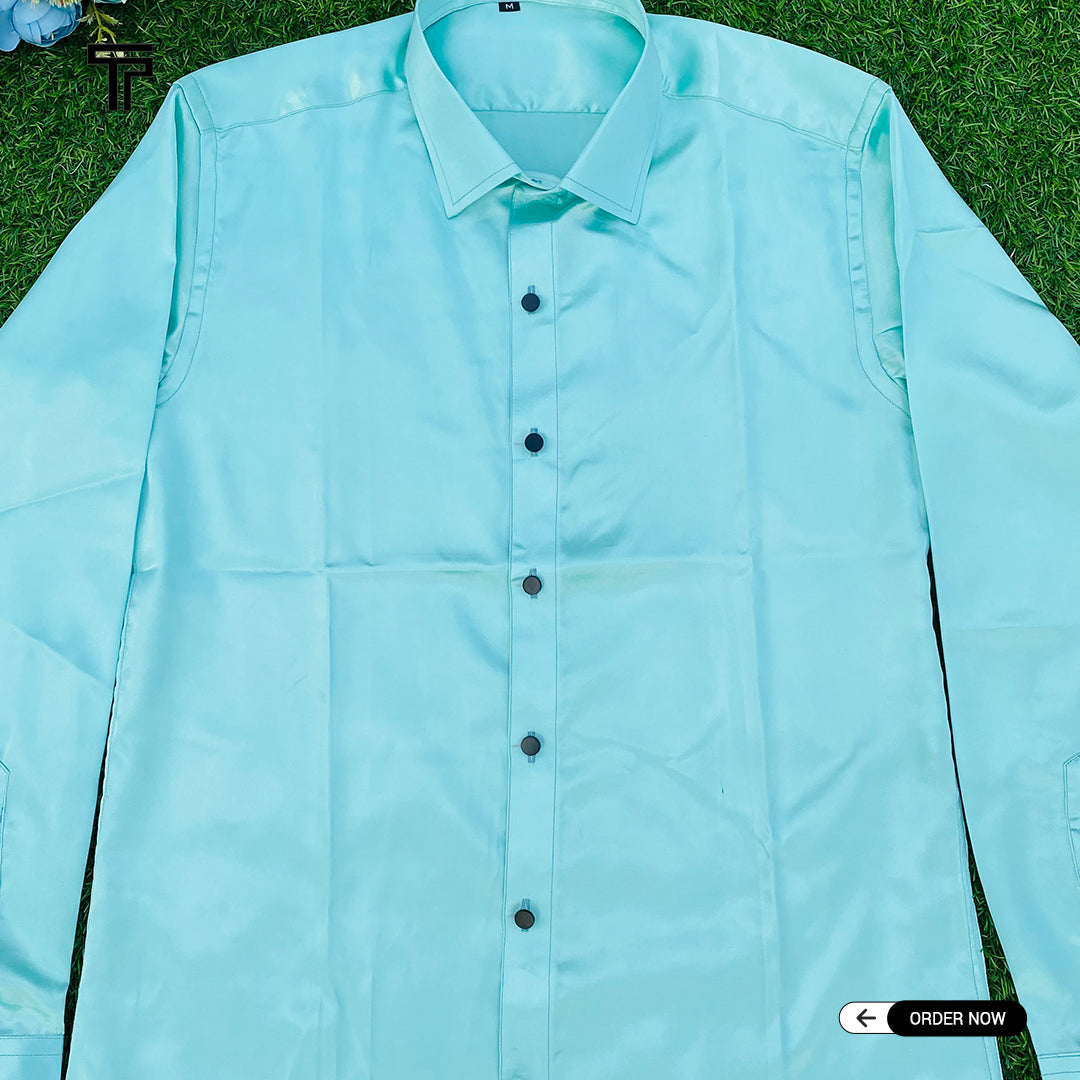 Everyday Elegance: Our Must-Have Men's Shirt Line